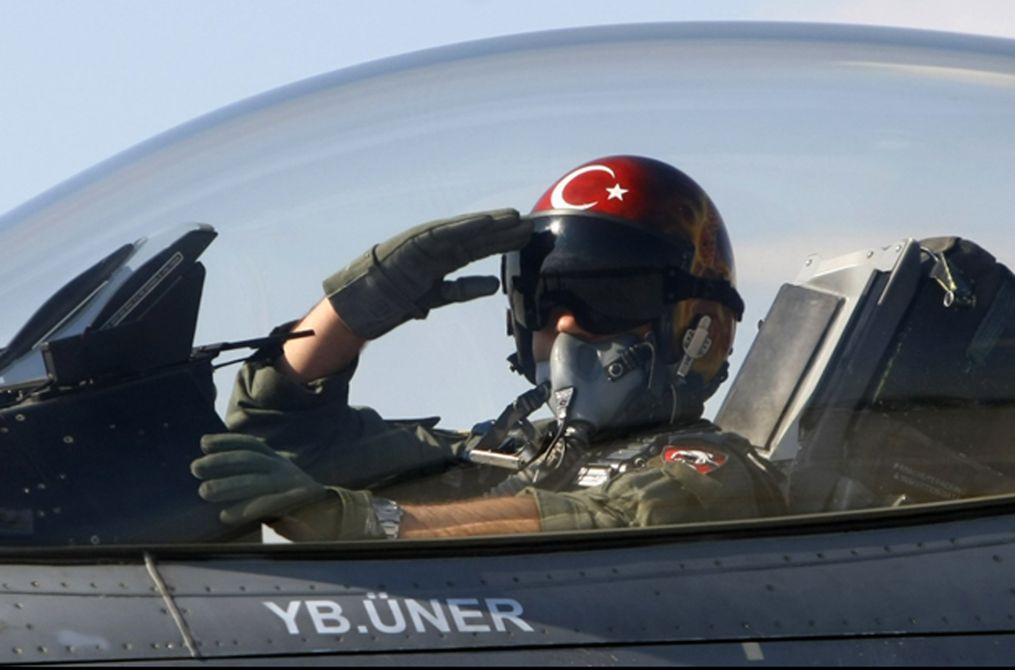 Теракт обломал планы Эрдогана о воздушном вторжении в Сирию