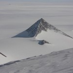 Пирамиды древнех цивилизаций обнаружены в Антарктиде
