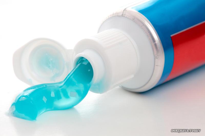 Чем мы чистим зубы?